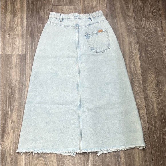 Zara Light Wash Denim skirt - Picture 3 of 4